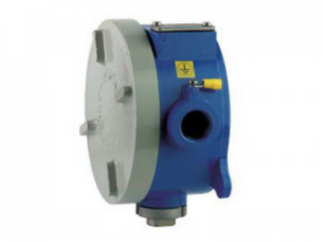 Leitenberger mechanical Bourdon Tube diaphragm pressure switch 03.30 for vacuum and compound pressure