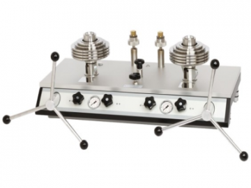 Leitenberger Calibration Differential Pressure Calibration Deadweight Tester LR-Cal CPB5000-DP