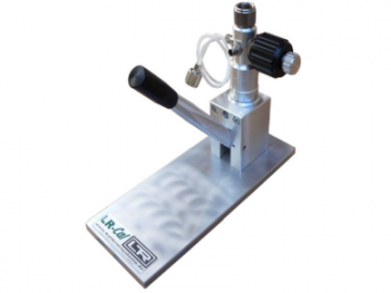 Leitenberger calibration pneumatic pressure comparison test pump benchtop model LPP60-T